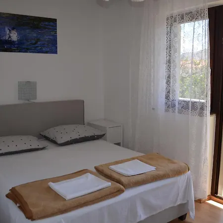 Aneva 1 * Baska (Krk)