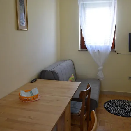 Apartman Aneva 1 Baska (Krk)